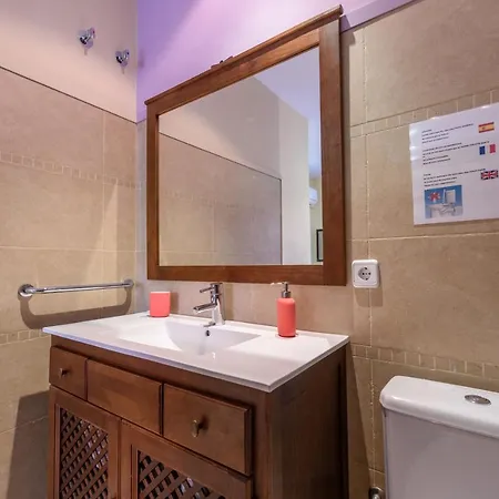 Ramblasrentals Design Renovated Ac Balcony10m Ramblas - Parking - Wifi Apartment Barcelona